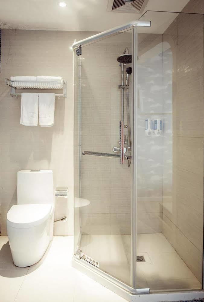 Milan Fashion Hotel Deqing Екстериор снимка