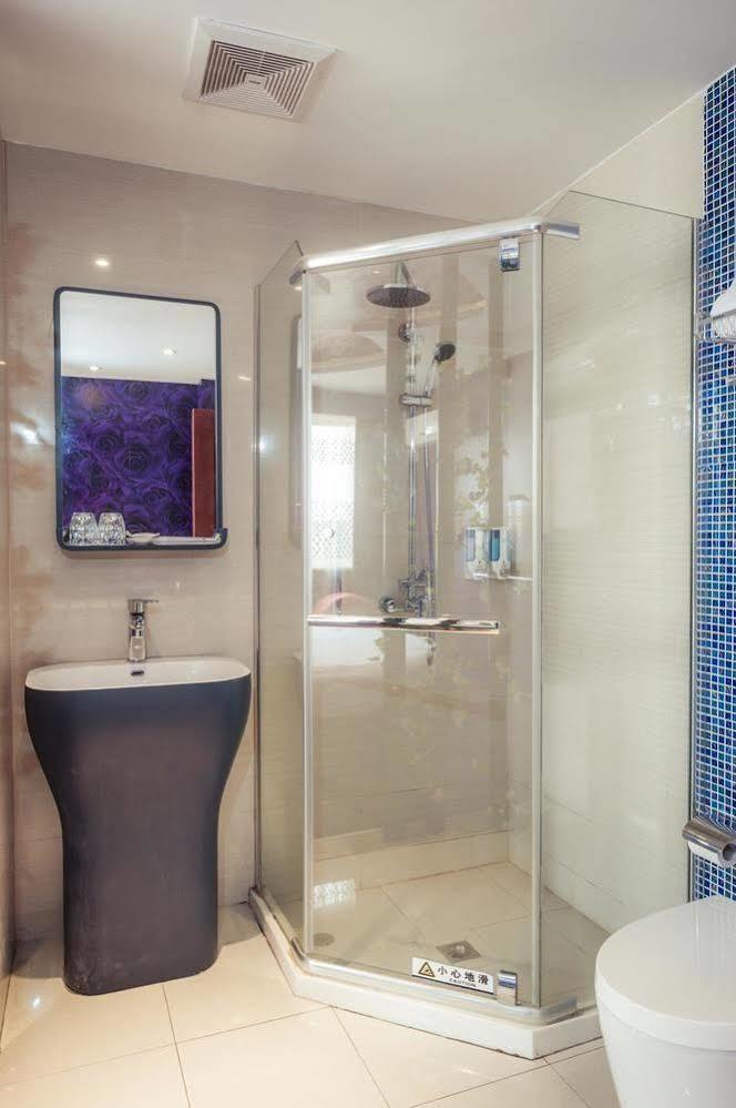 Milan Fashion Hotel Deqing Екстериор снимка